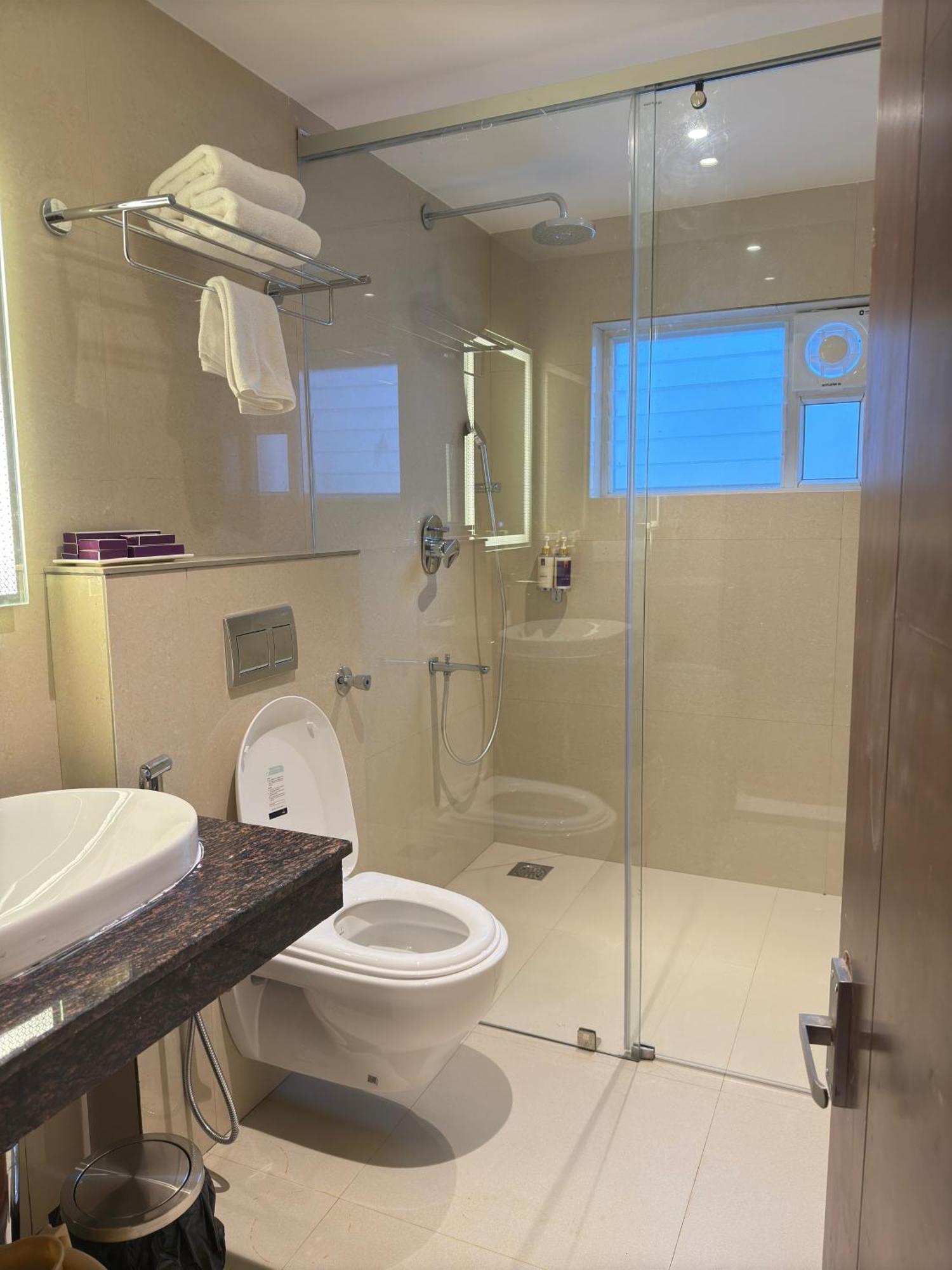 Park Avenue Hotel & Apartments Trichy Tiruchirappalli Zewnętrze zdjęcie