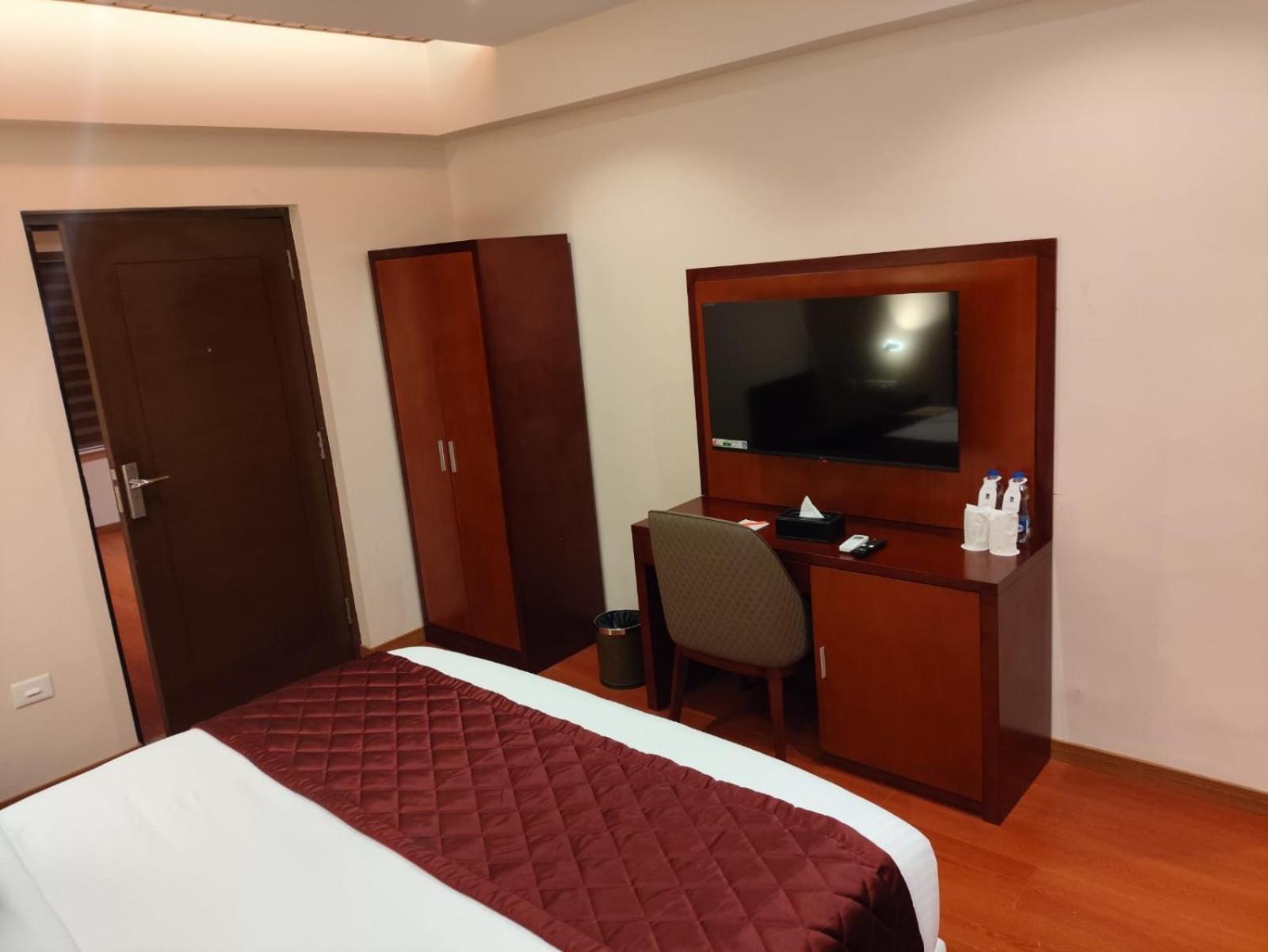 Park Avenue Hotel & Apartments Trichy Tiruchirappalli Zewnętrze zdjęcie